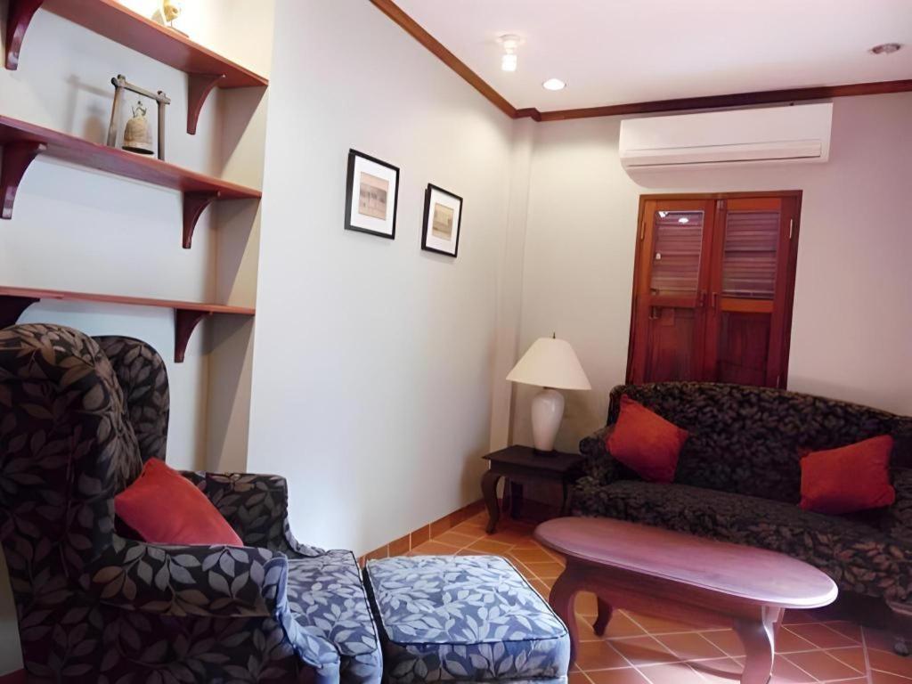 Hotel Villa Deux Rivieres Luang Prabang Luaran gambar